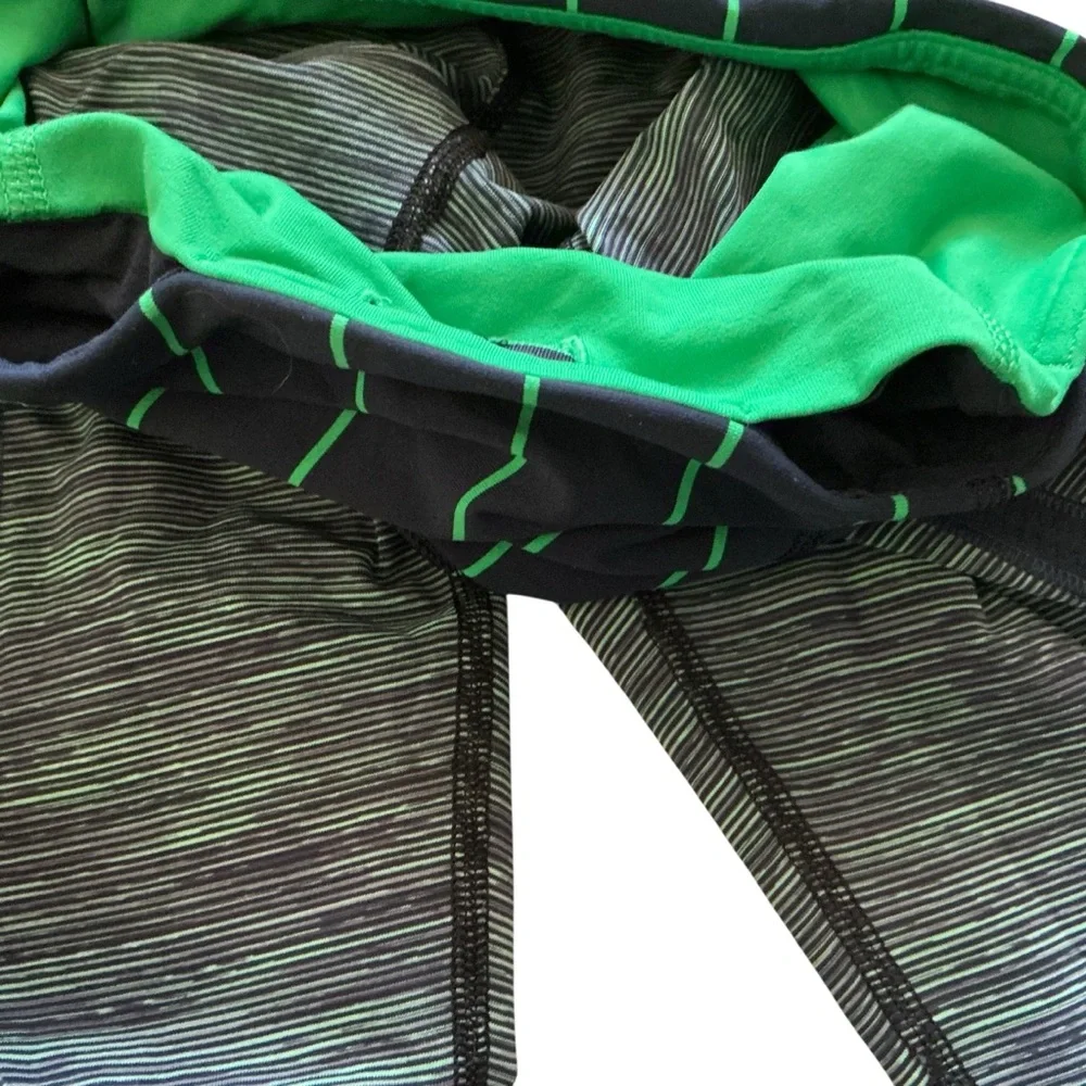 Lululemon can’t stop ankle leggings “we are from space” green bean slalom stripe